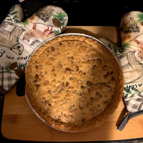 A picture showing Kentucky Derby Pie
